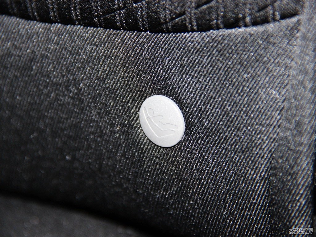 格調(diào)灰馬自達(dá)CX-5座椅內(nèi)飾圖片