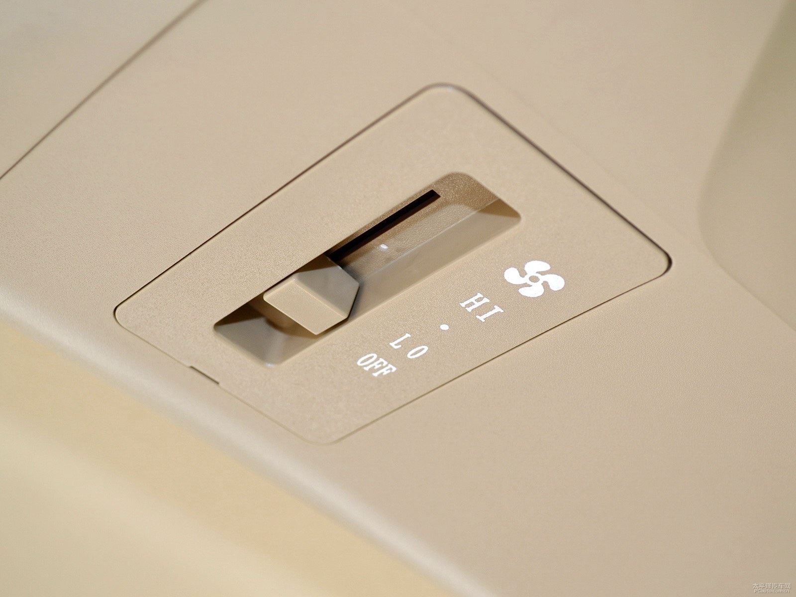 東風(fēng)小康C36內(nèi)飾高清大圖