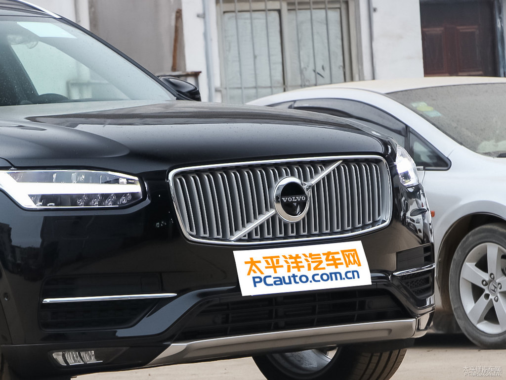 瑪瑙黑沃爾沃XC90車頭外觀圖片