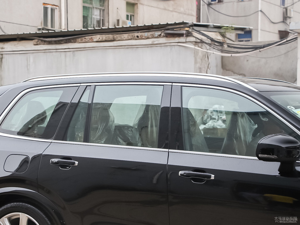 瑪瑙黑沃爾沃XC90車身外觀圖片