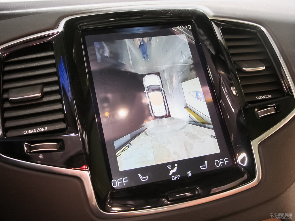 瑪瑙黑沃爾沃XC90中控內(nèi)飾圖片