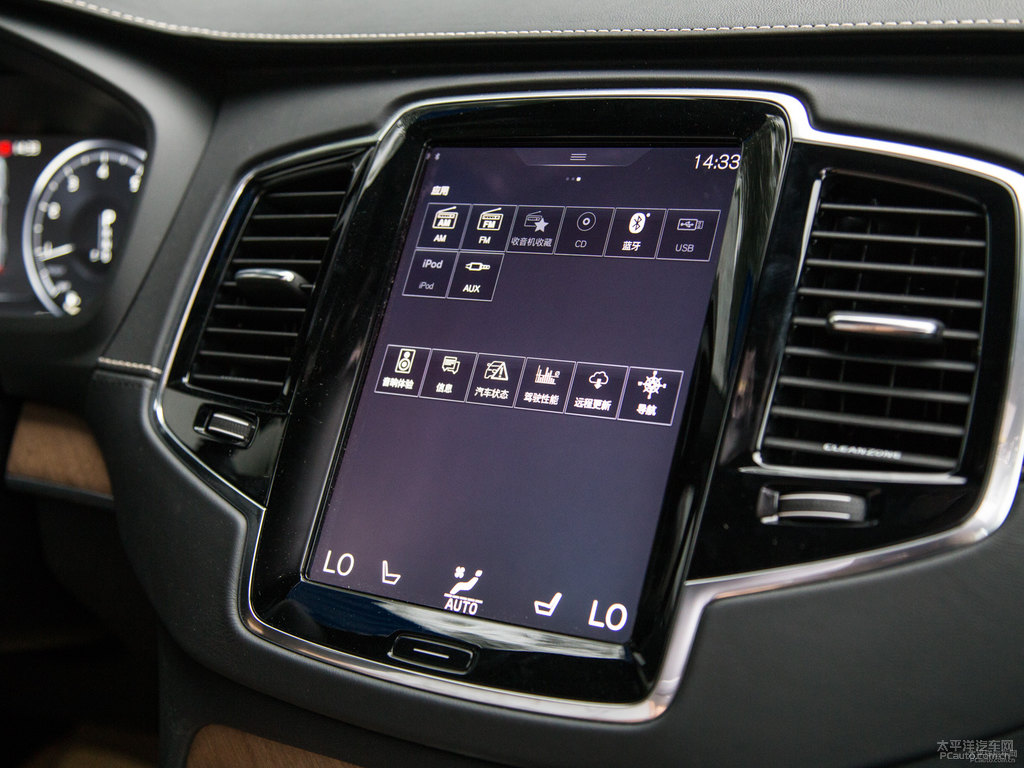 瑪瑙黑沃爾沃XC90中控內(nèi)飾圖片