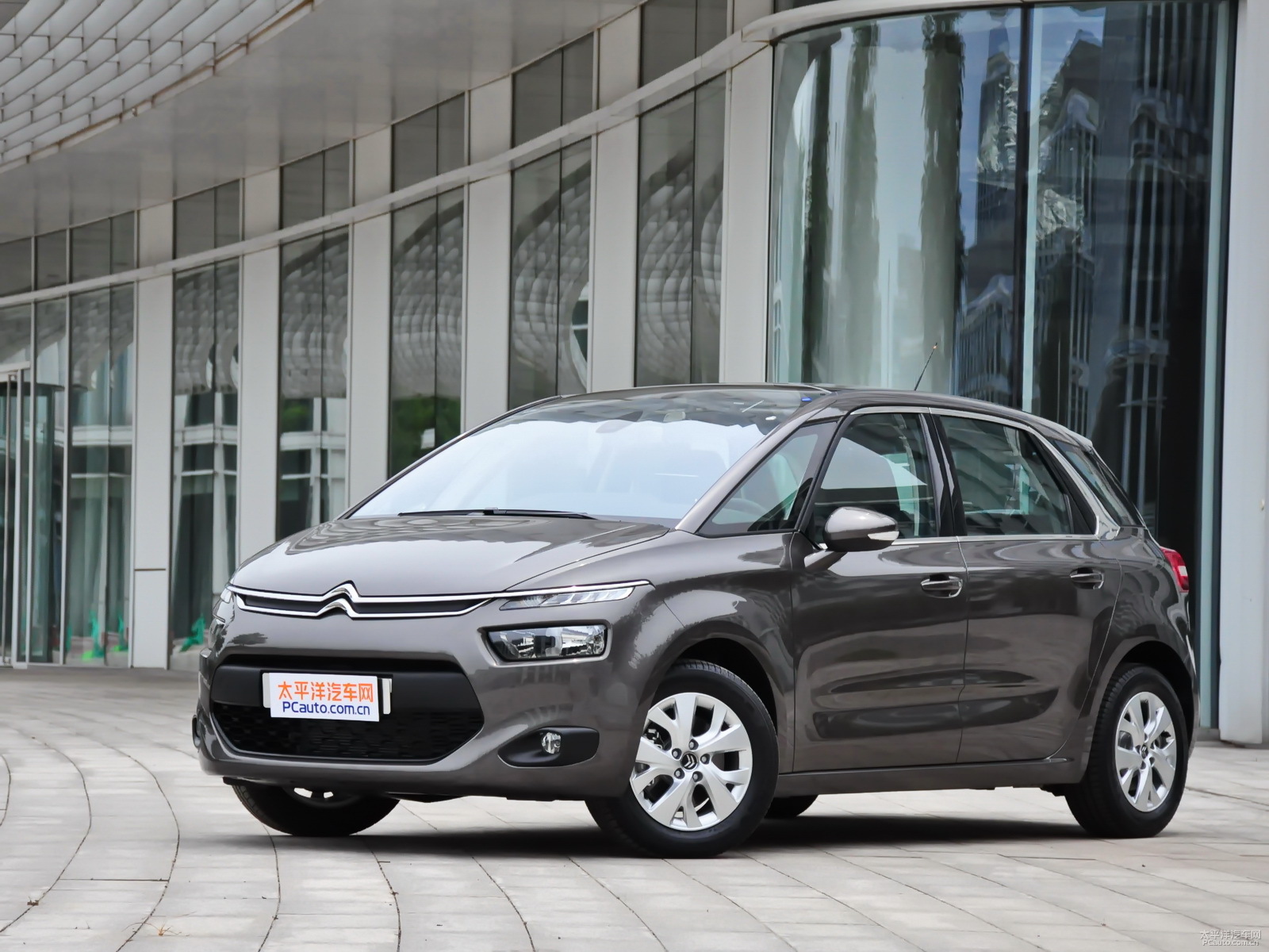 ĦC4 PICASSO܇^^DƬ
