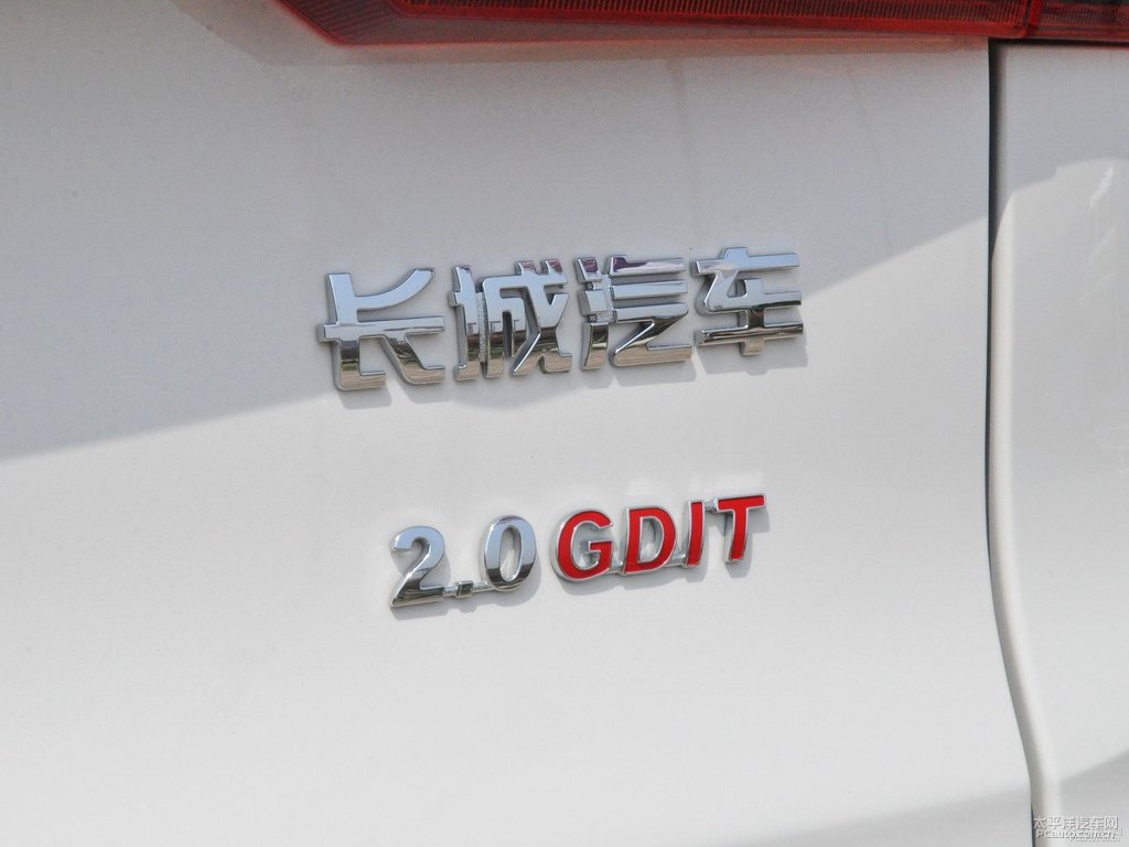 極地白哈弗H6 Coupe車尾外觀圖片