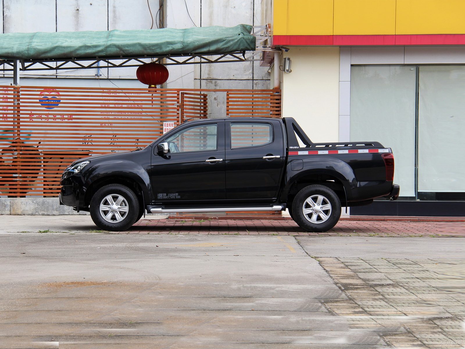 D-MAX܇^^DƬ