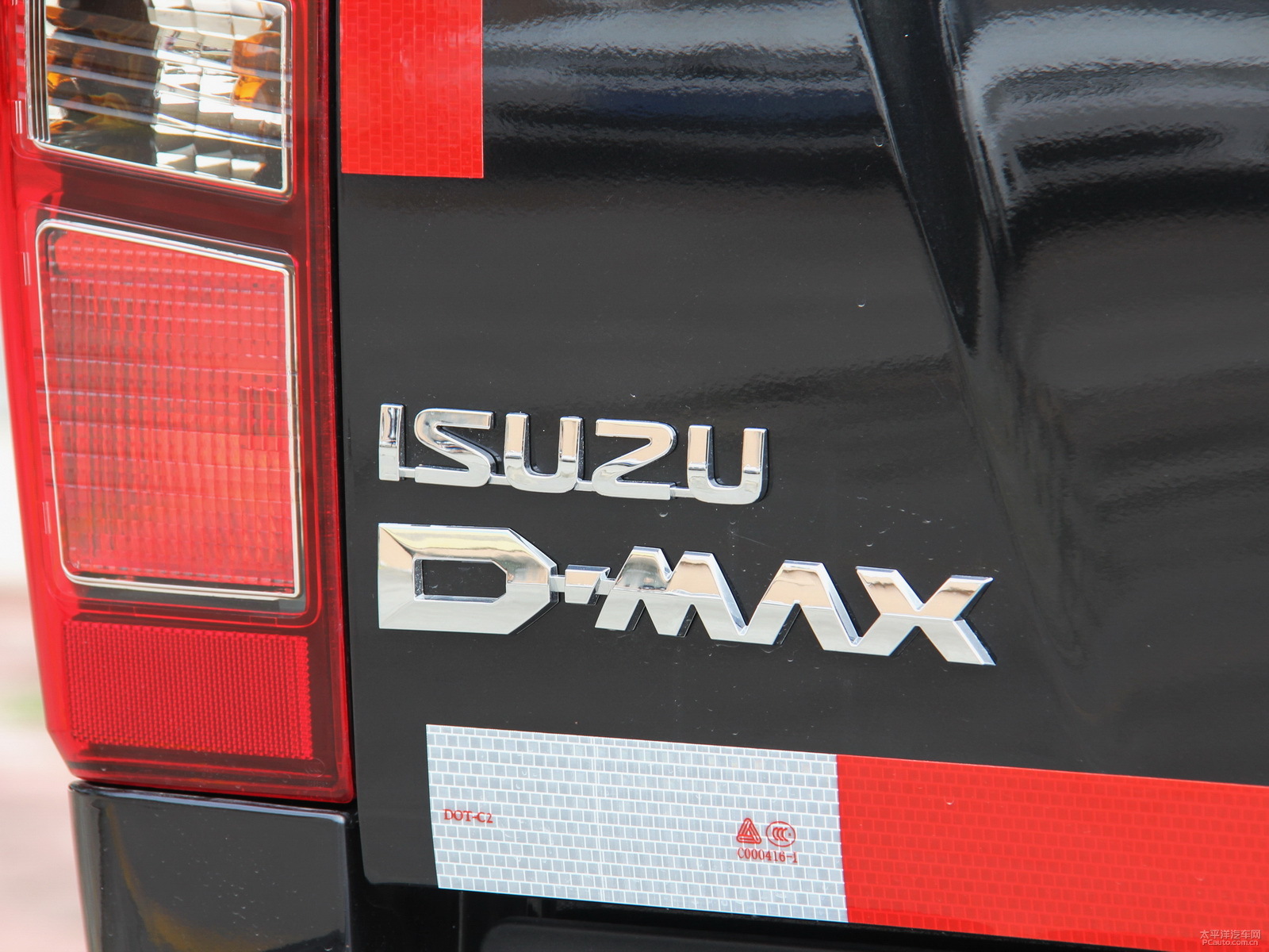 D-MAX܇^DƬ