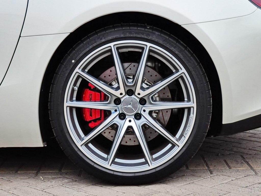 @ʯAMG GT܇^DƬ