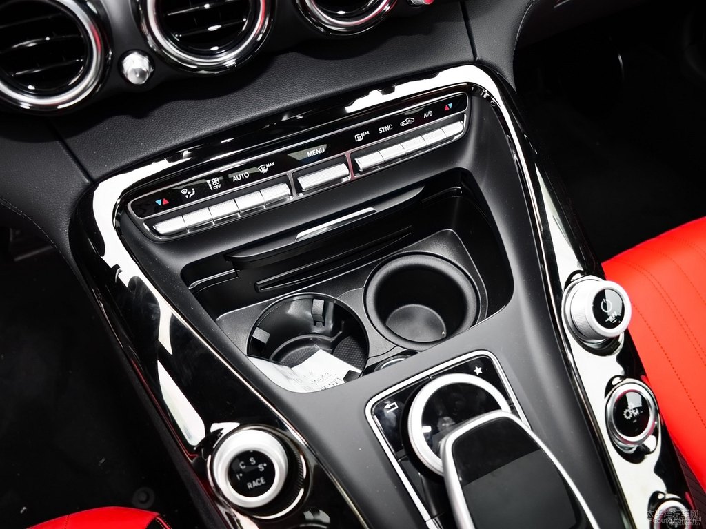 @ʯAMG GT(ch)ggDƬ