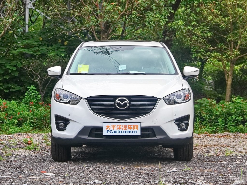 珠光白馬自達CX-5整車外觀外觀圖片