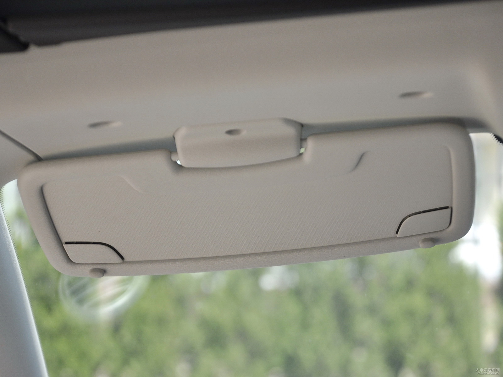 白色smart fortwo車(chē)廂內(nèi)飾圖片
