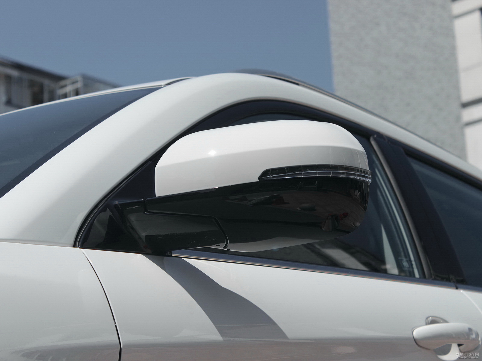Oذ׹H6 Coupe܇^DƬ