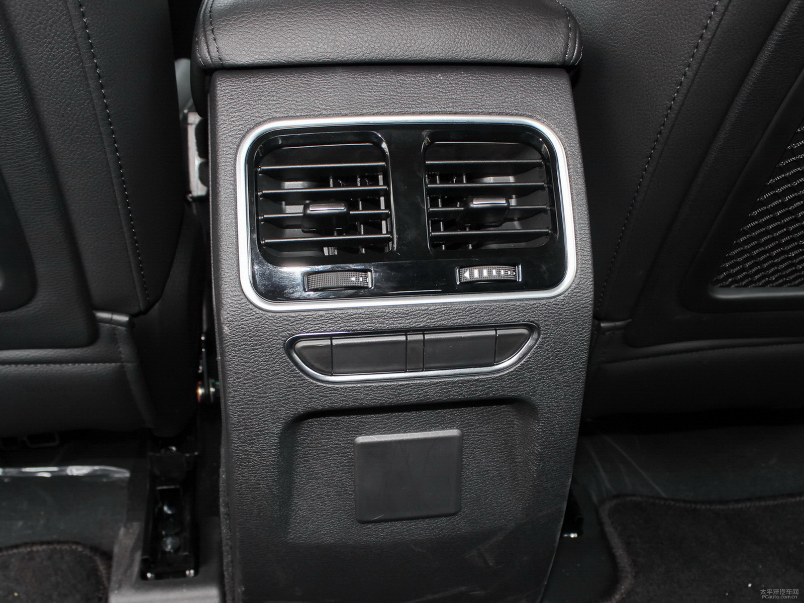 Oذ׹H6 Coupe΃(ni)DƬ