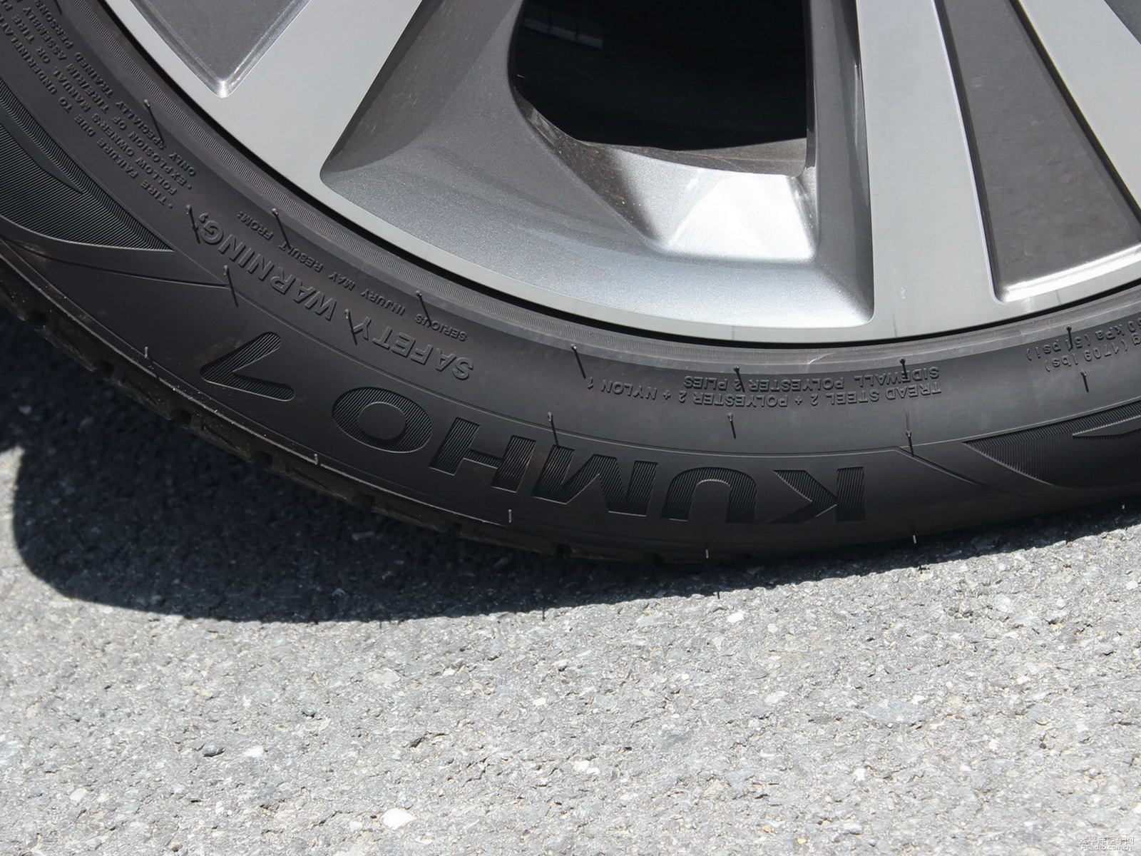 Oذ׹H6 Coupe(x)(ji)(x)(ji)DƬ