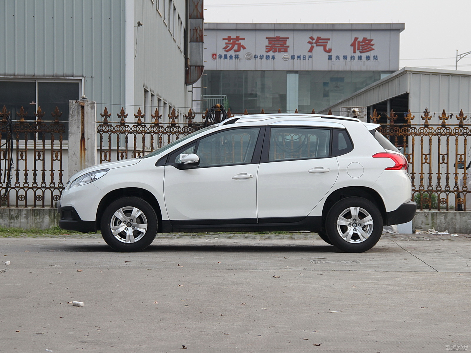 標(biāo)致2008外觀高清大圖