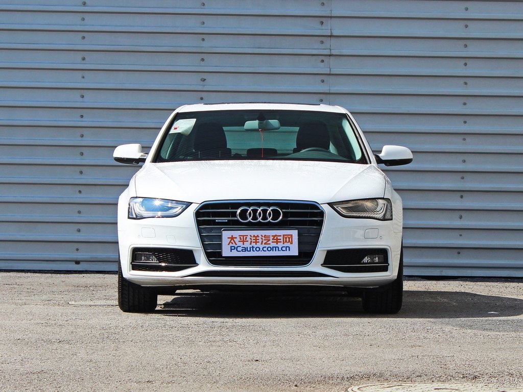 朱鷺白奧迪A4L整車外觀外觀圖片