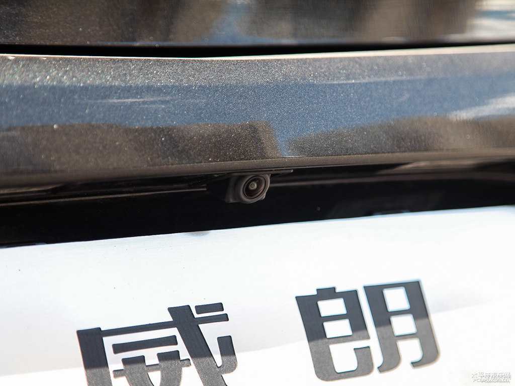 威朗車尾外觀圖片