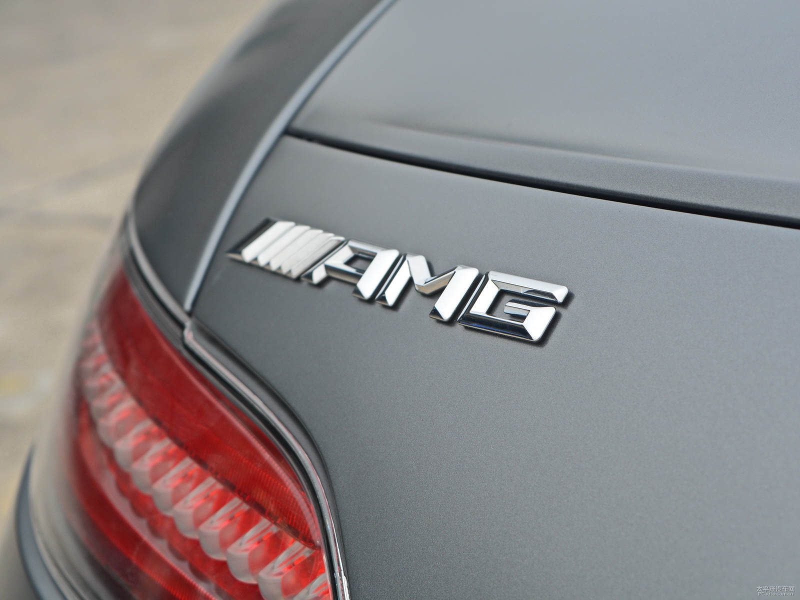 ¹ʯAMG GT܇(ch)β^DƬ