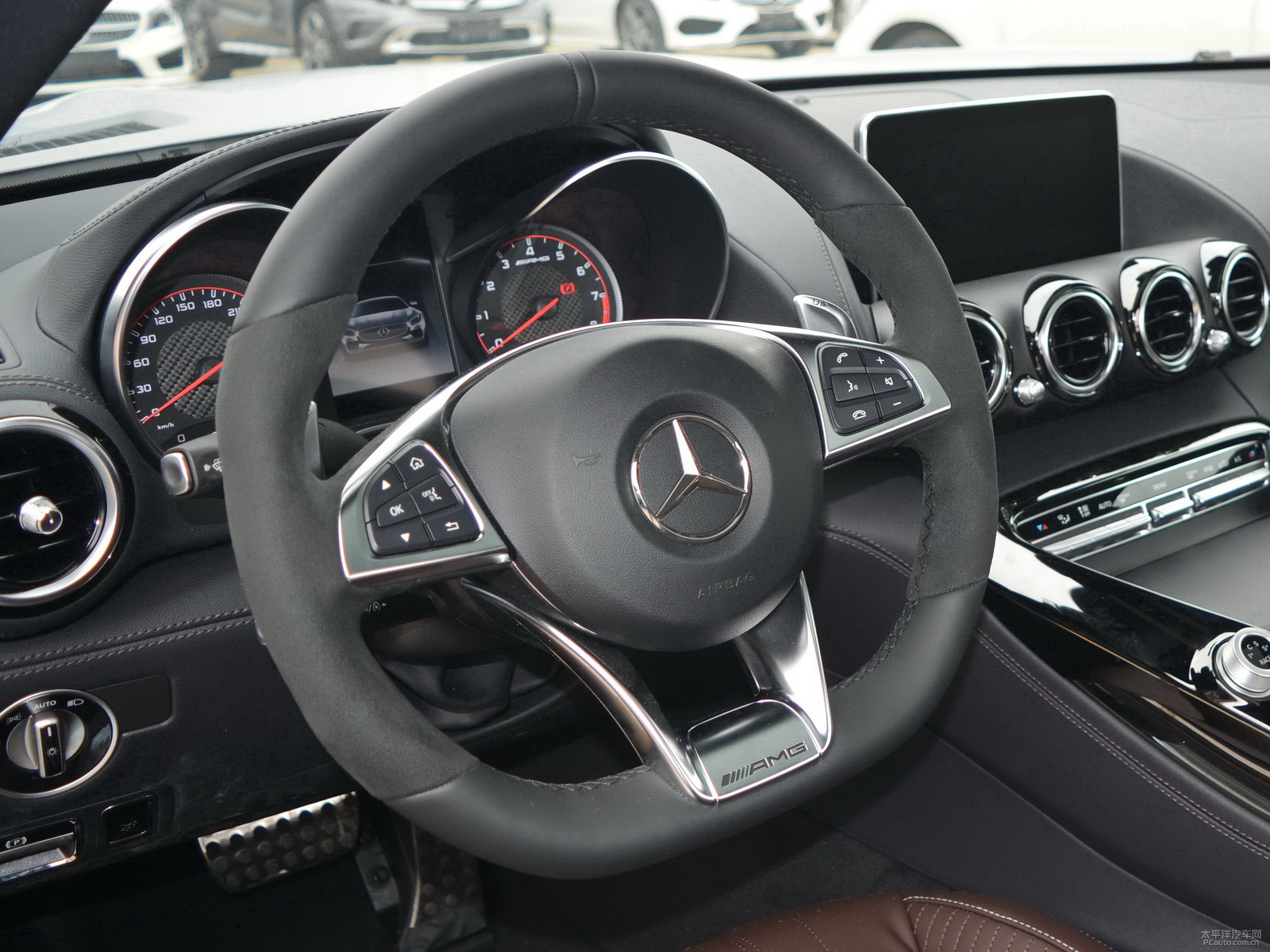 ¹ʯAMG GTп؃(ni)DƬ