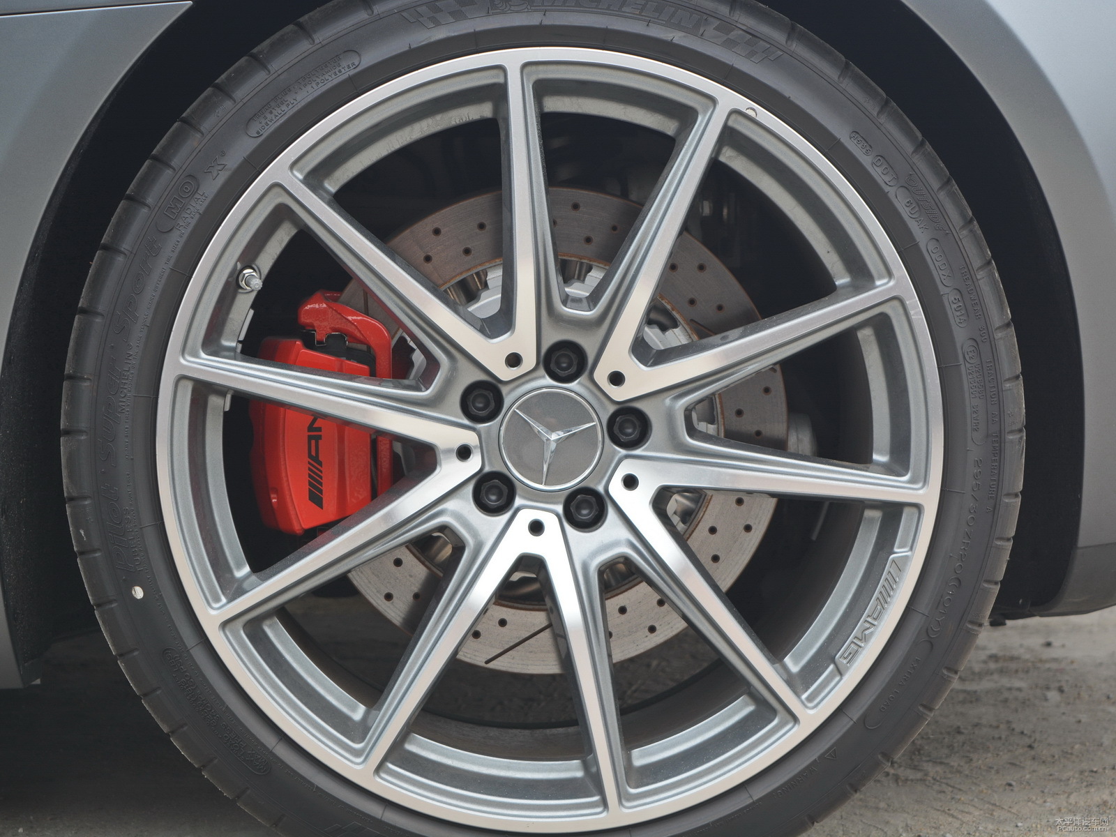 ¹ʯAMG GT(ji)(ji)DƬ