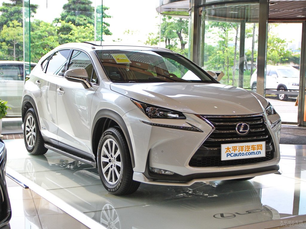 超音速石英白雷克薩斯NX整車外觀外觀圖片
