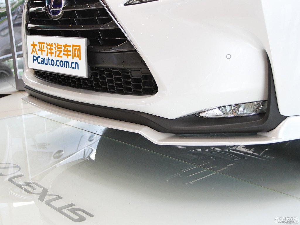 超音速石英白雷克薩斯NX車頭外觀圖片