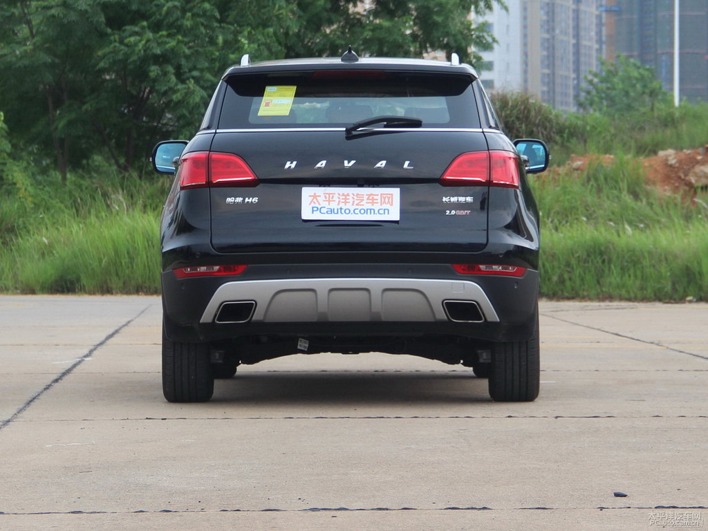 經(jīng)典黑哈弗H6 Coupe整車外觀外觀圖片