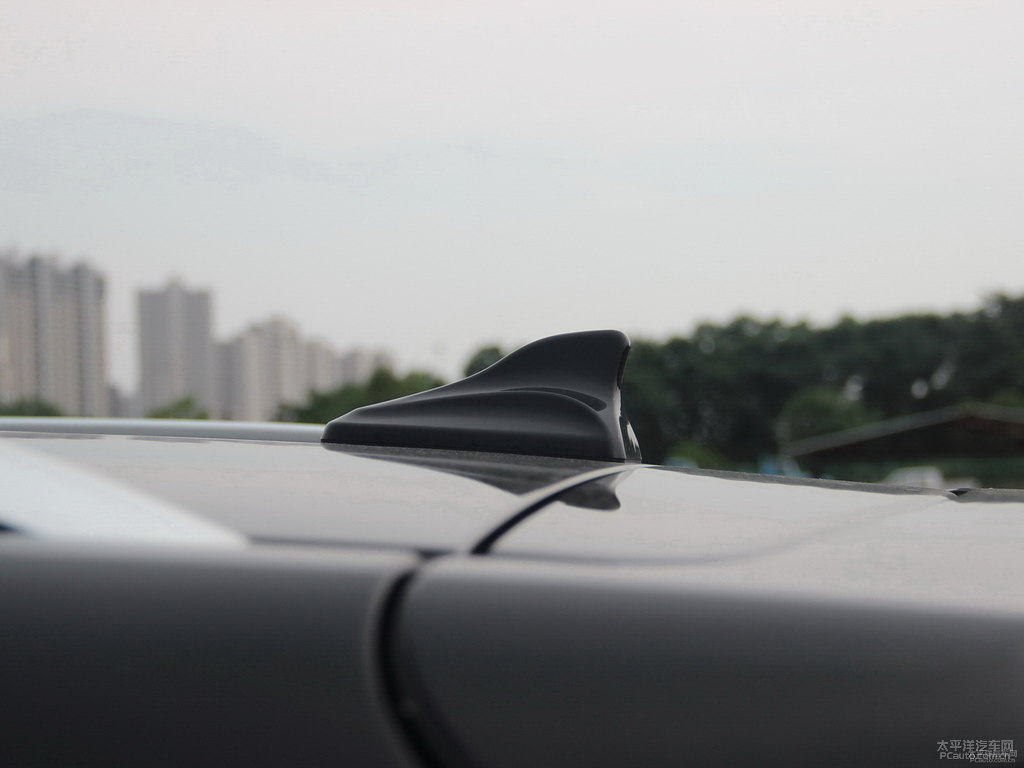 經(jīng)典黑哈弗H6 Coupe車身外觀圖片