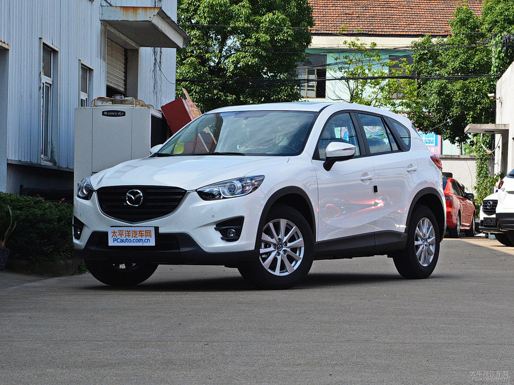 珠光白馬自達(dá)CX-5整車外觀外觀圖片
