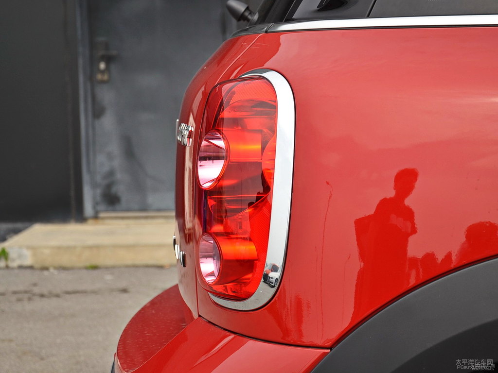 tMINI COUNTRYMAN܇β^DƬ