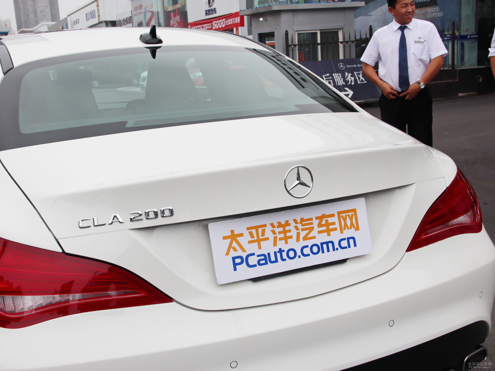 奔馳CLA級外觀高清大圖