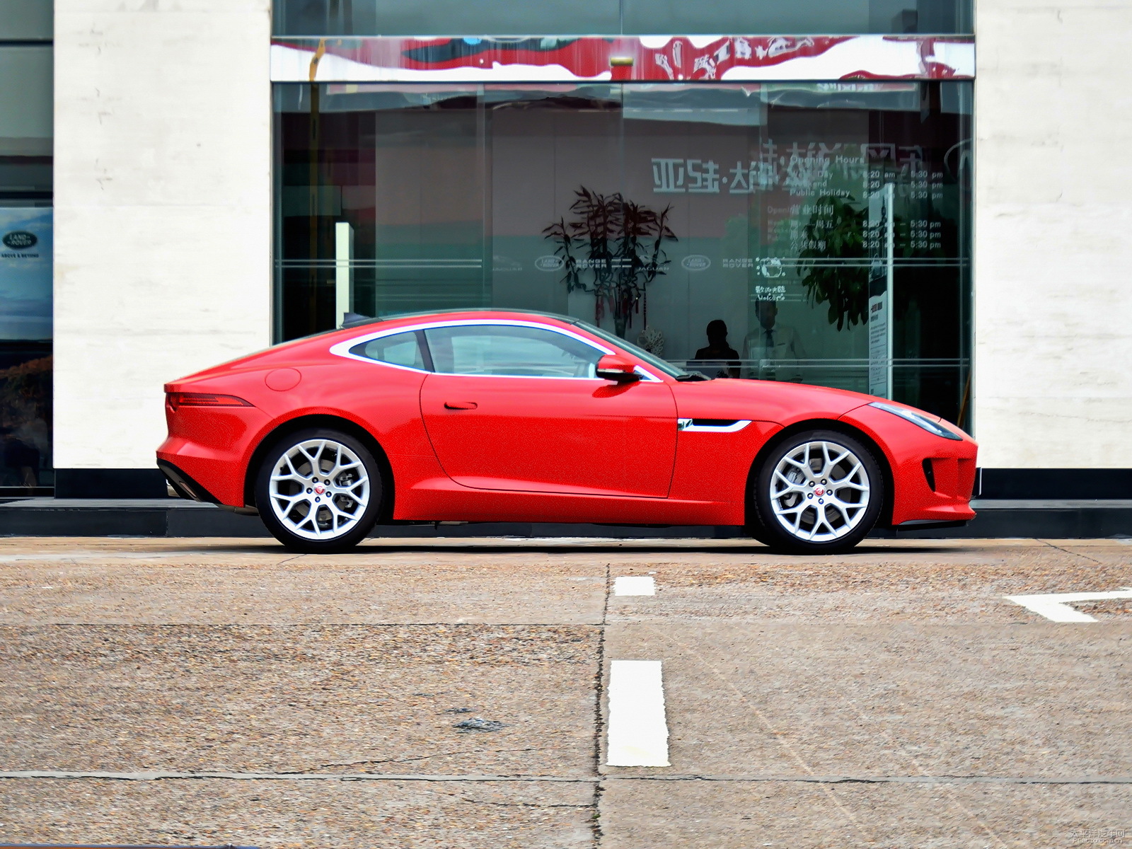 tݱF-TYPE܇^^DƬ