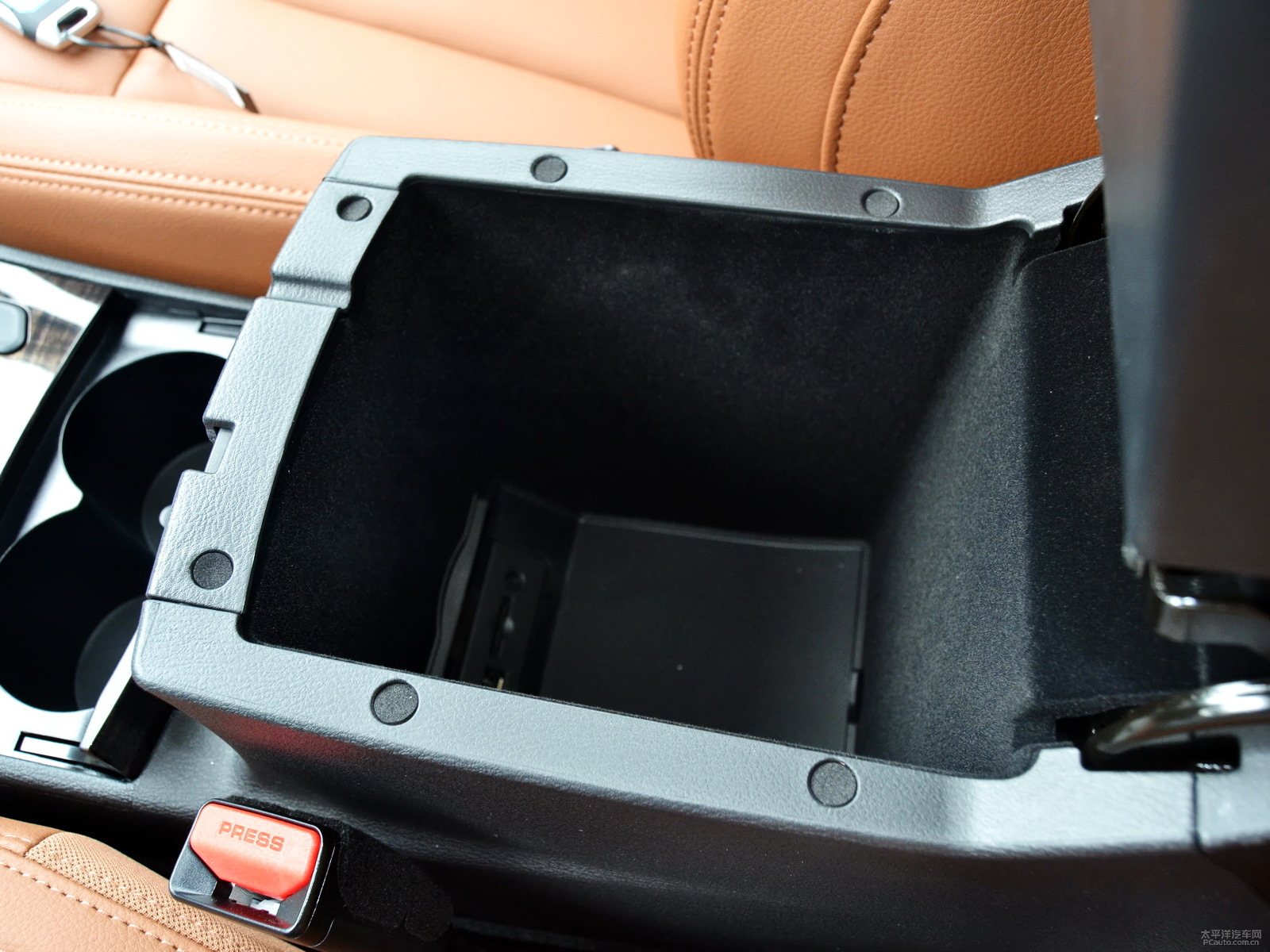 Oذ׹H6 Coupe(ch)ggDƬ