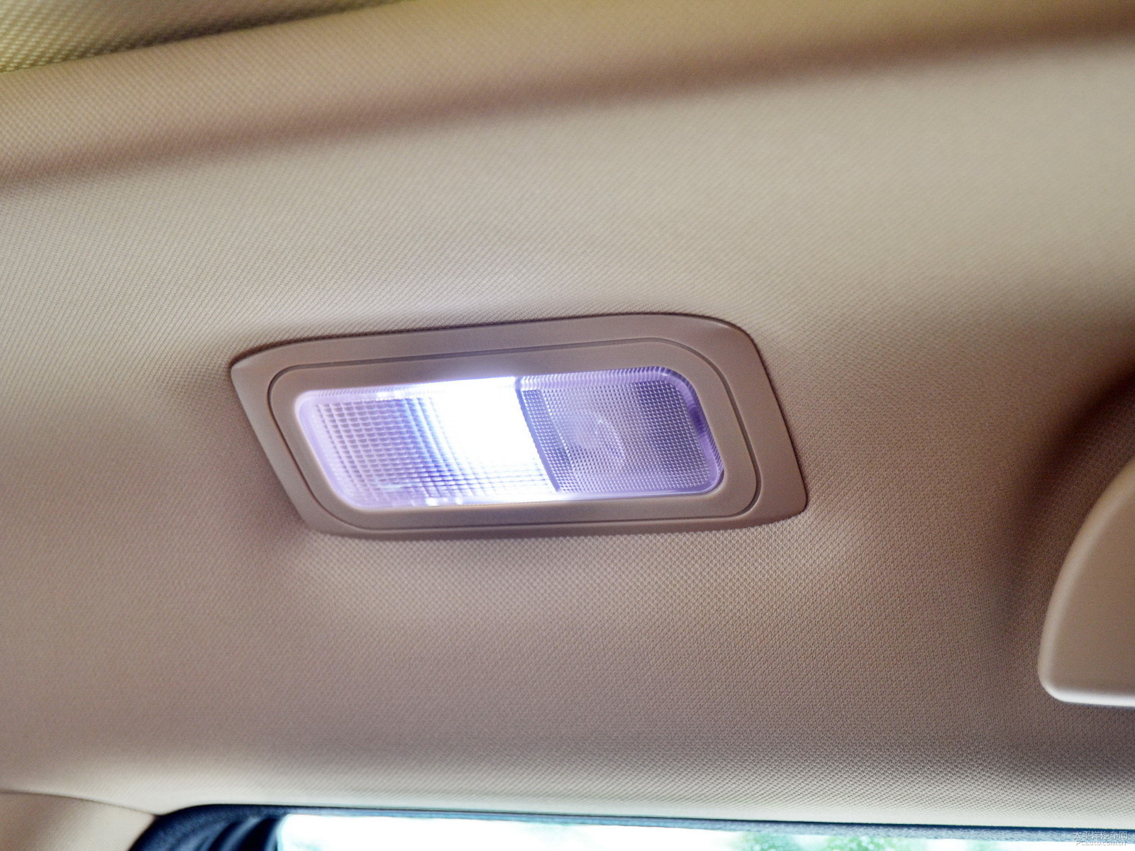 Oذ׹H6 Coupe܇(ni)DƬ