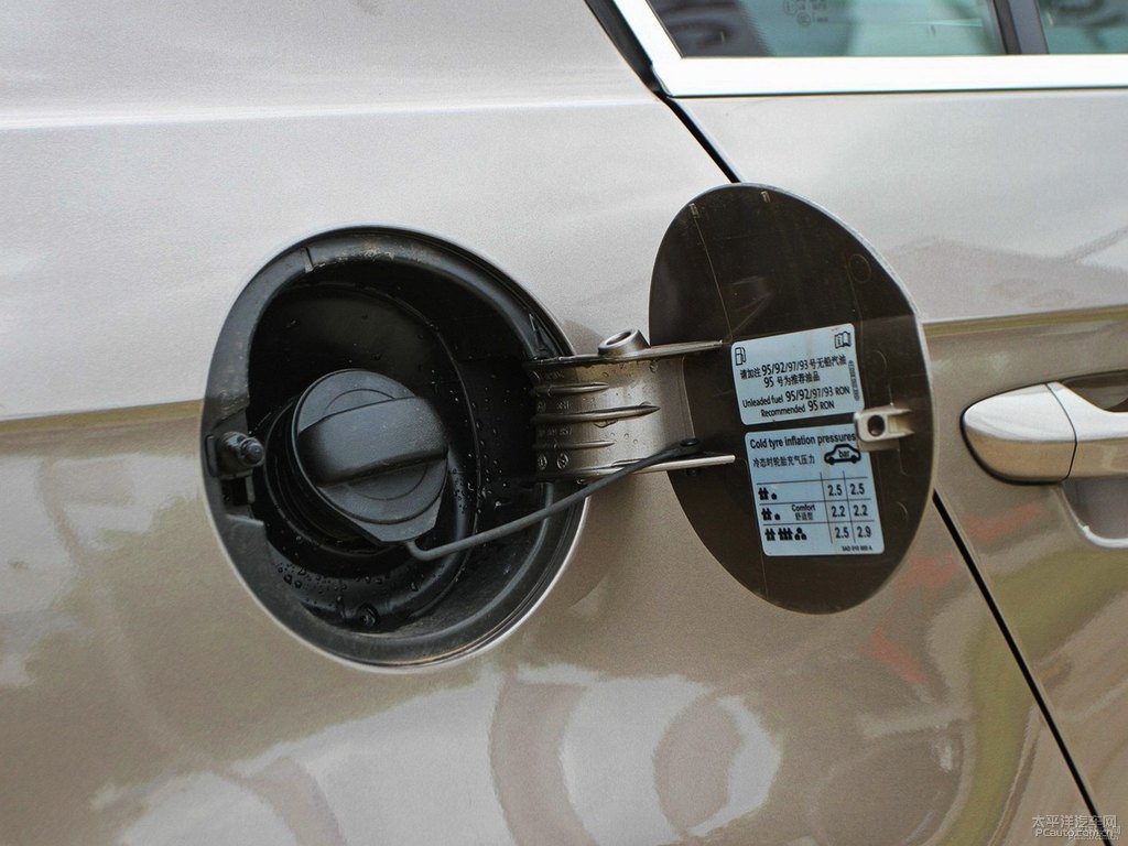 開羅金邁騰車身外觀圖片