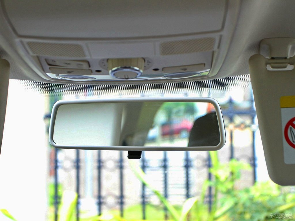 開羅金邁騰車廂內(nèi)飾圖片