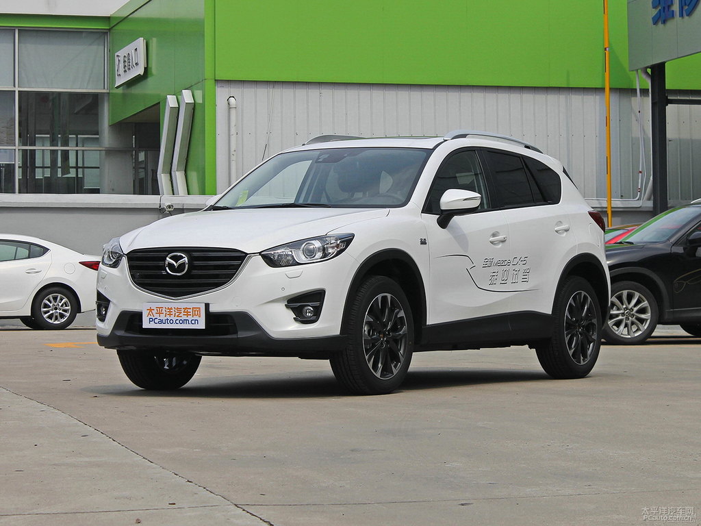 珠光白馬自達(dá)CX-5整車外觀外觀圖片