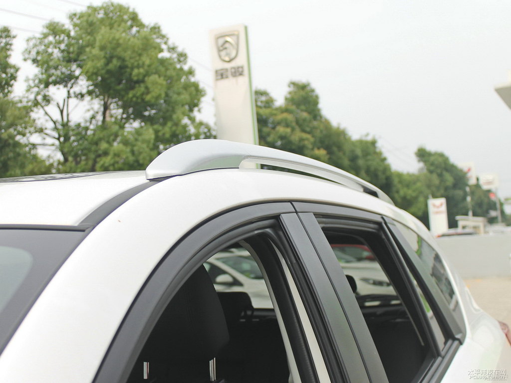 珠光白馬自達(dá)CX-5車(chē)身外觀(guān)圖片
