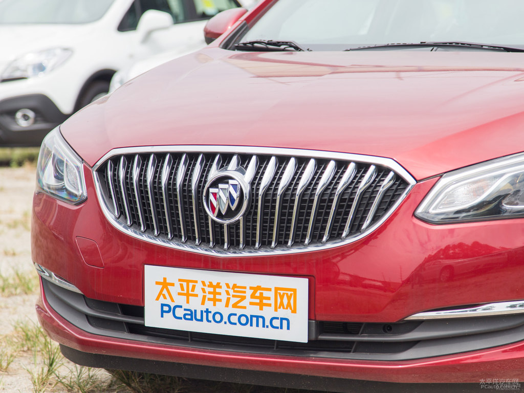 中國紅英朗車頭外觀圖片