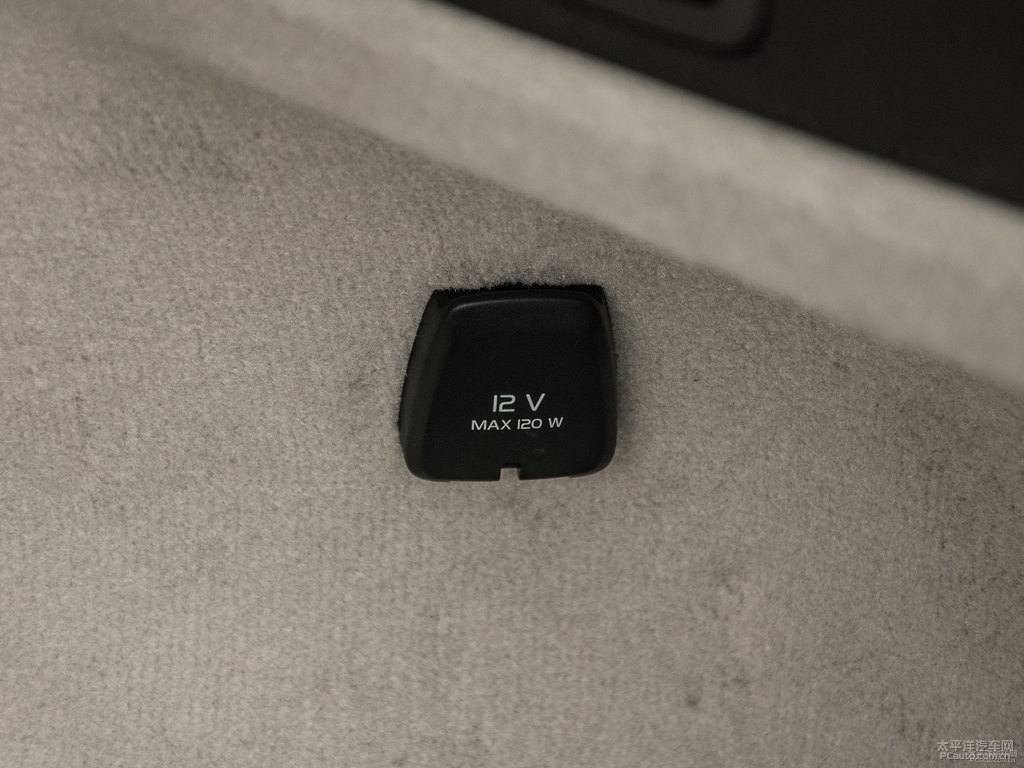 耀目沙沃爾沃XC90后備廂空間圖片