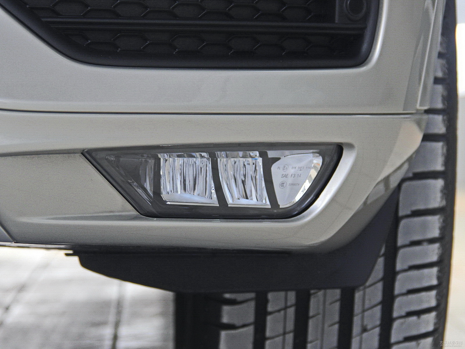 ҫĿɳ֠XC90܇^^DƬ