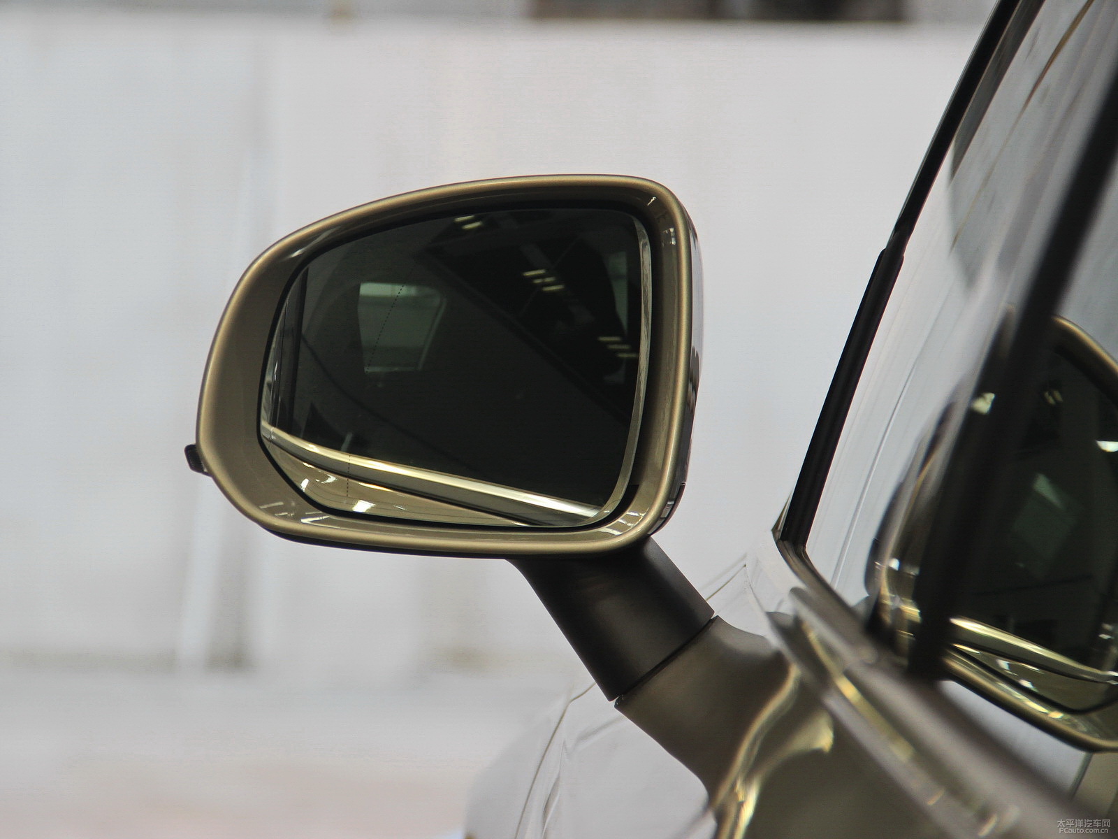 ҫĿɳ֠XC90܇^DƬ