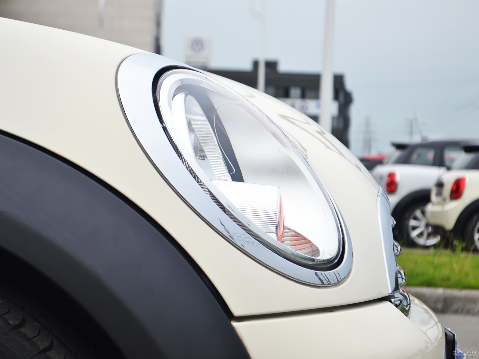 MINI CLUBMAN܇^^DƬ