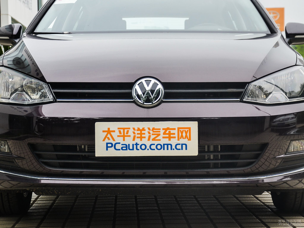 魅力紫高爾夫車頭外觀圖片