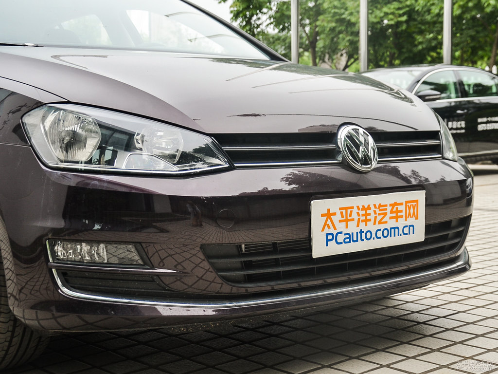 魅力紫高爾夫車頭外觀圖片