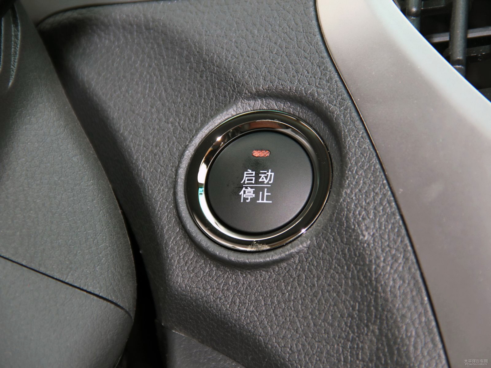 比亞迪F3內(nèi)飾高清大圖