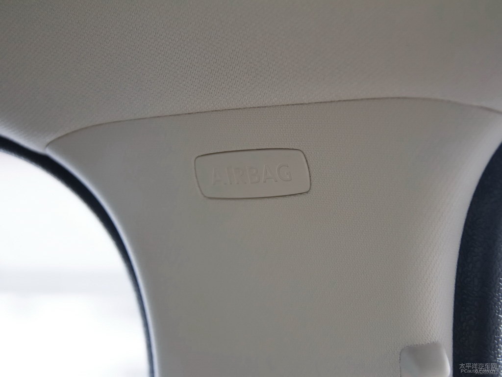銳雅紅朗逸車廂內(nèi)飾圖片