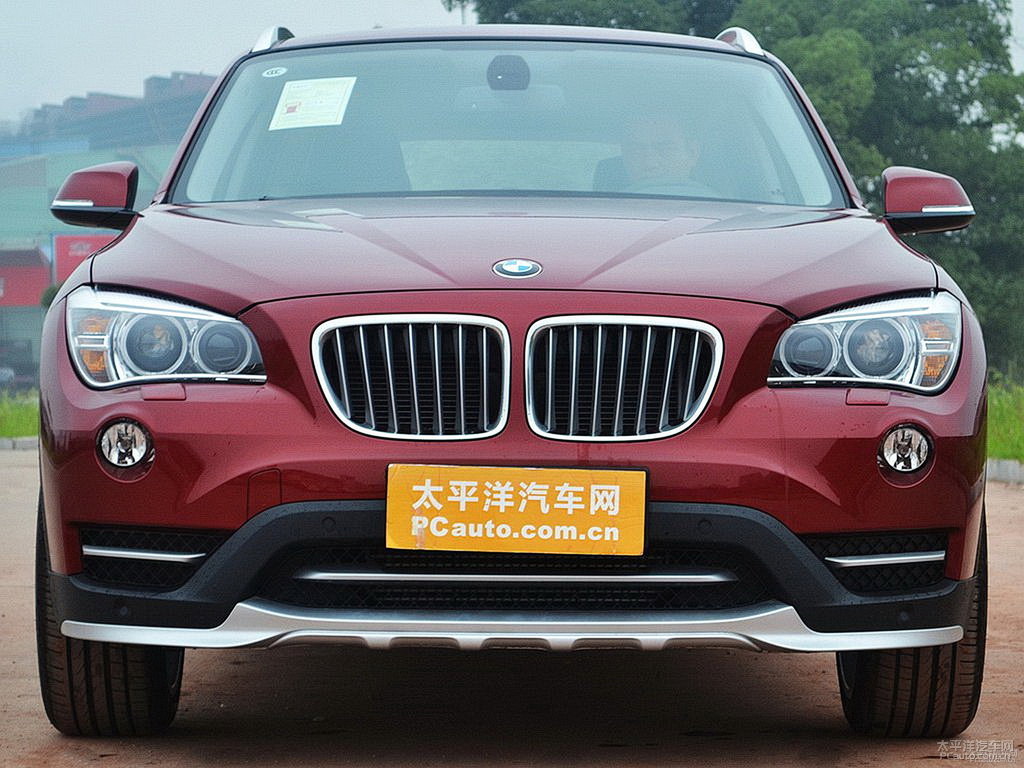 墨爾本紅寶馬X1車(chē)頭外觀圖片