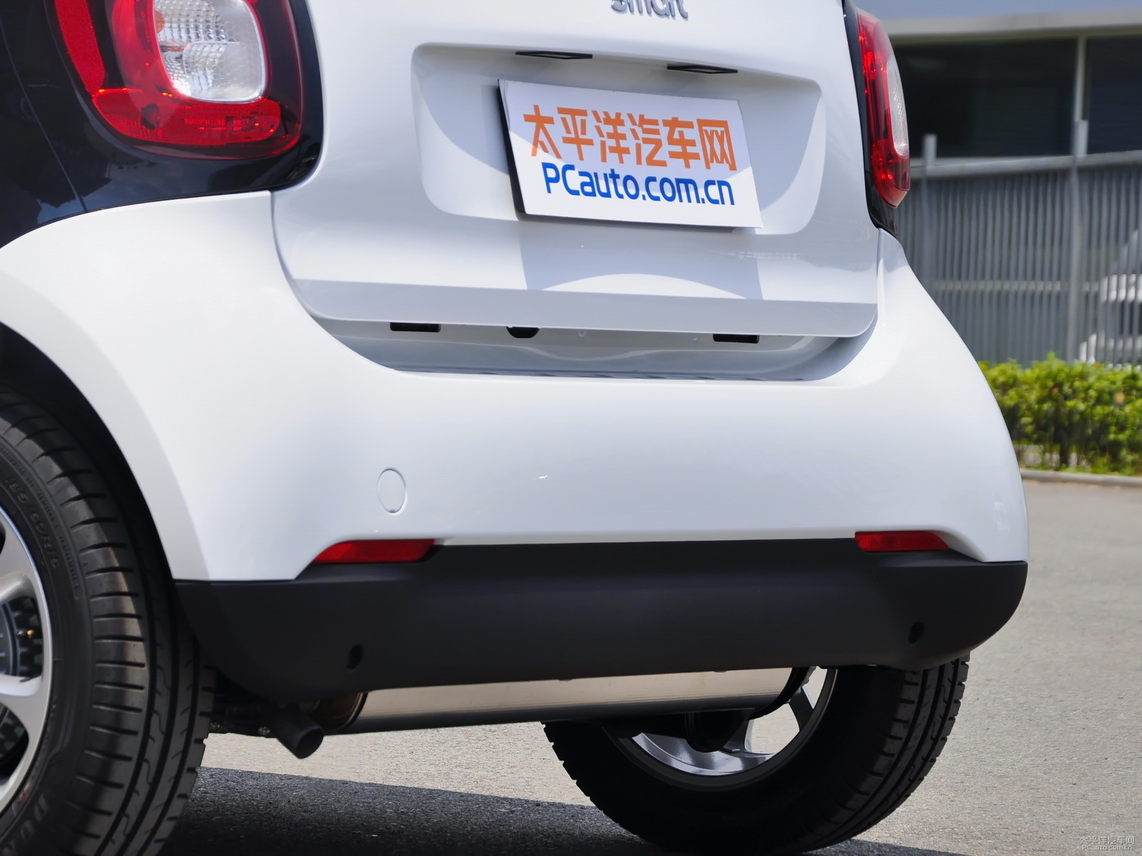ˮsmart fortwo܇β^DƬ