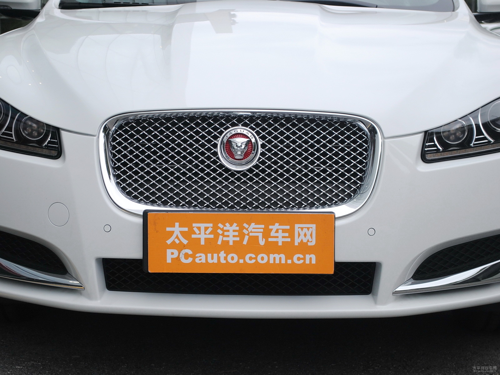 捷豹XF(進(jìn)口)外觀高清大圖