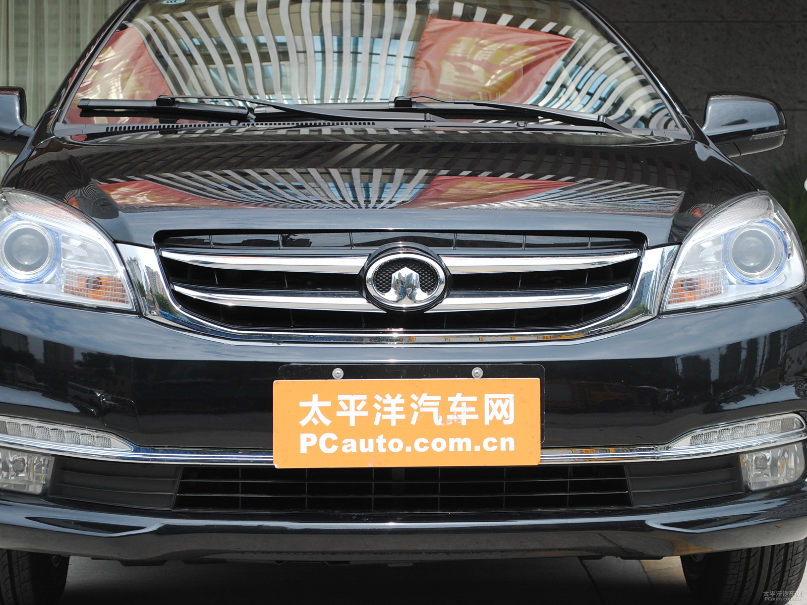長(zhǎng)城C30外觀高清大圖